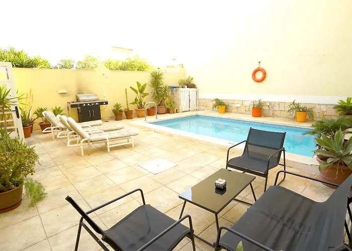 \'L\'Artiste\' Farmhouse Gozo