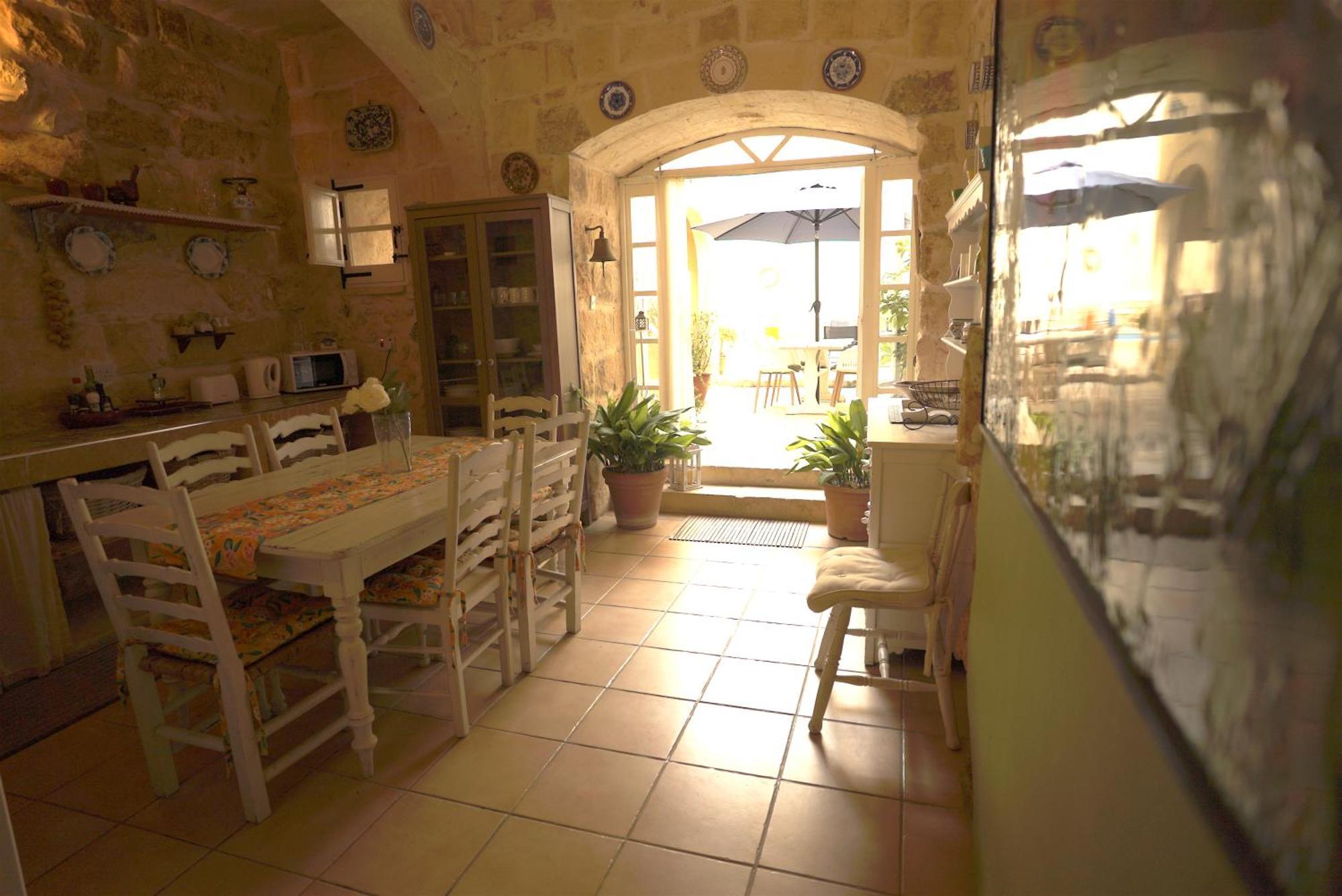 'l'artiste' Farmhouse Gozo *