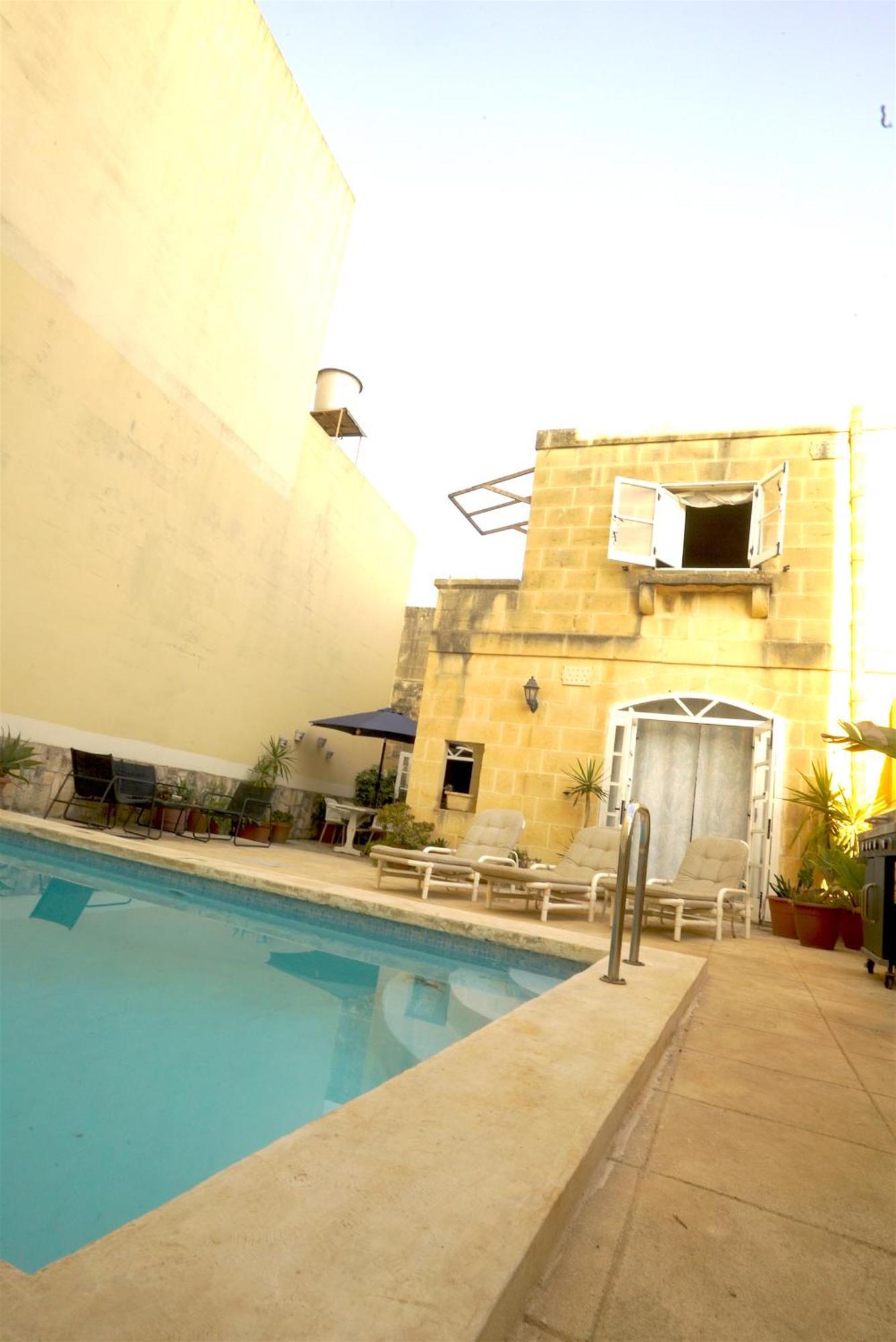 'l'artiste' Farmhouse Gozo Villa